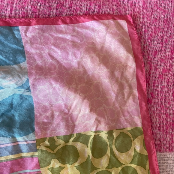 Vintage Coach Patchwork Scarve - Picture 15 of 15